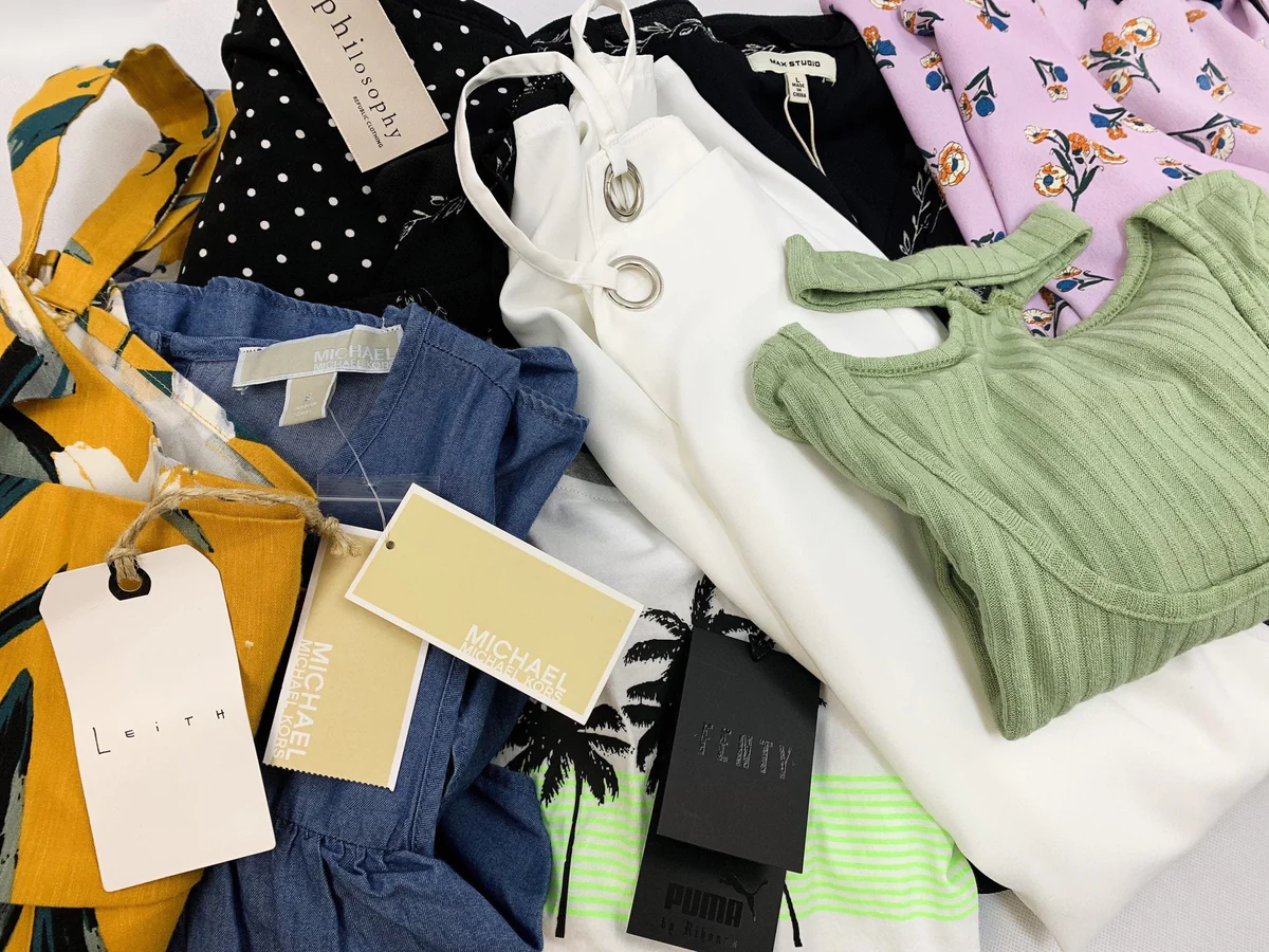 New Fashion Clothes Pallet New Fashion Clothes Pallet